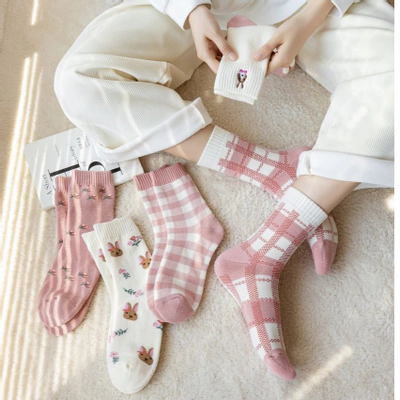 جوراب ساقدار حوله ای