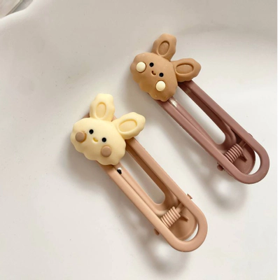 گیره انبری فلزی با طرح خرگوشی