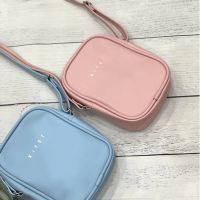 کیف دوشی مینیمال و ساده