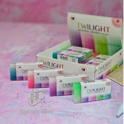 پاکن با رایحه توت فرنگی